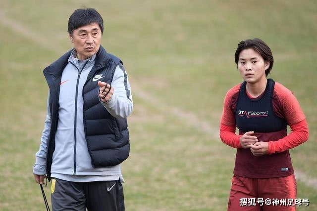 米兰与尤文握手言和，魔咒继续，大巴黎获利不少